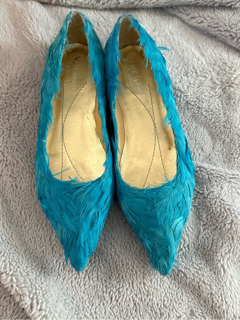 NEW KATE SPADE SIZE 7 Women's Teal Feather-Texture Pointed Toe Flats - Picture 3 of 6